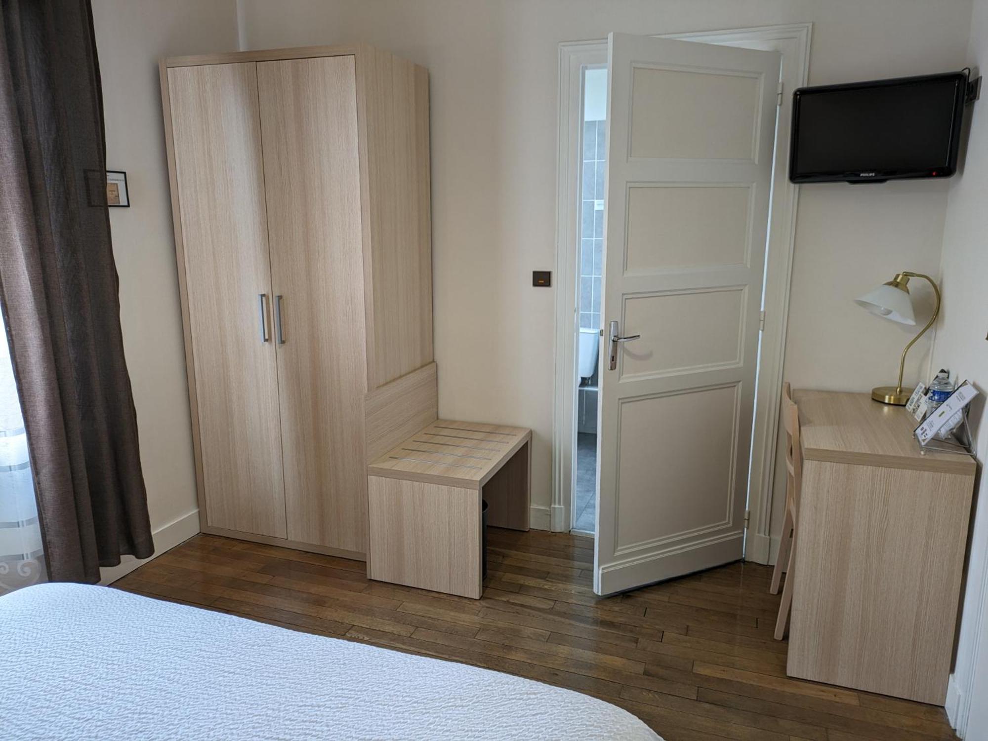 Logis Hotel Le Saint Florent Mont-près-Chambord Kültér fotó