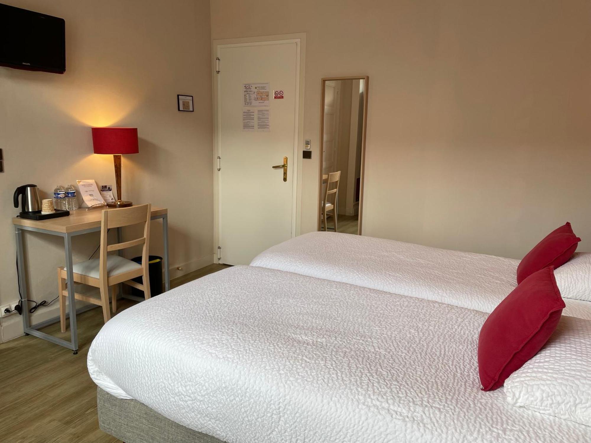 Logis Hotel Le Saint Florent Mont-près-Chambord Kültér fotó